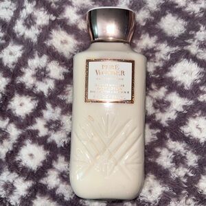 Bath & Body Works Pure Wonder Body Lotion - Cream and Gold